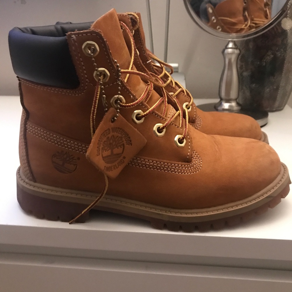Timberlands - Picture 1 of 5